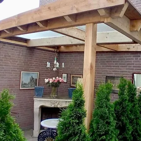 Apartment Number 8 Leiden